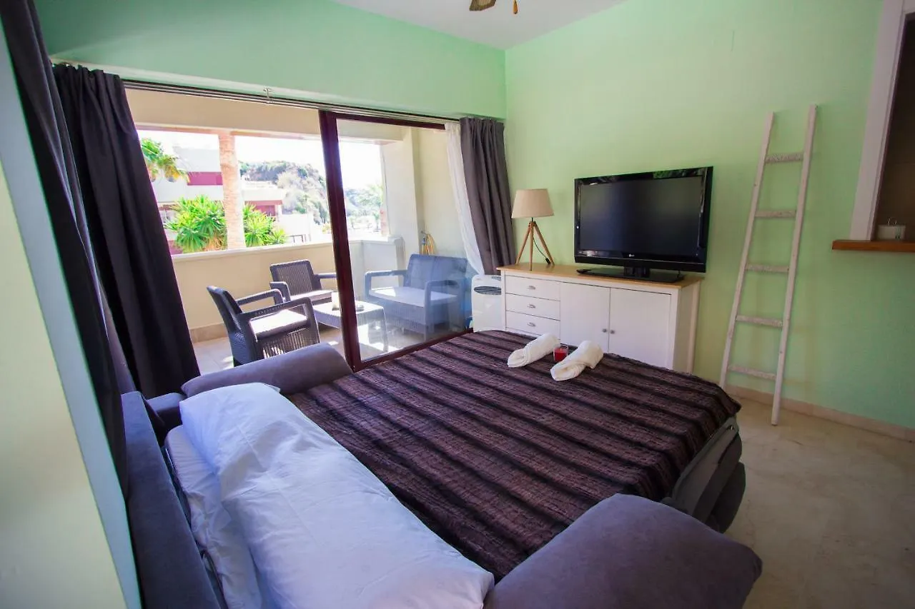 Burriana Beach Apartment Nerja